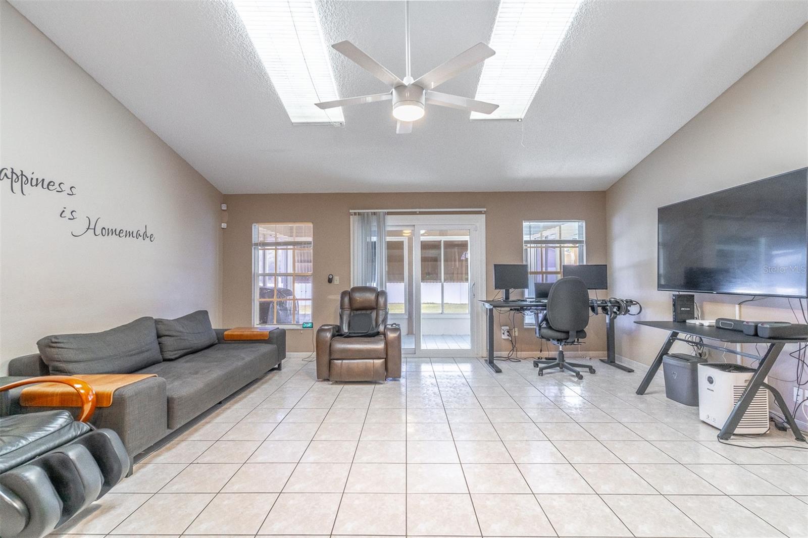 Image 14 of 42 For 11145 Cypress Leaf Drive