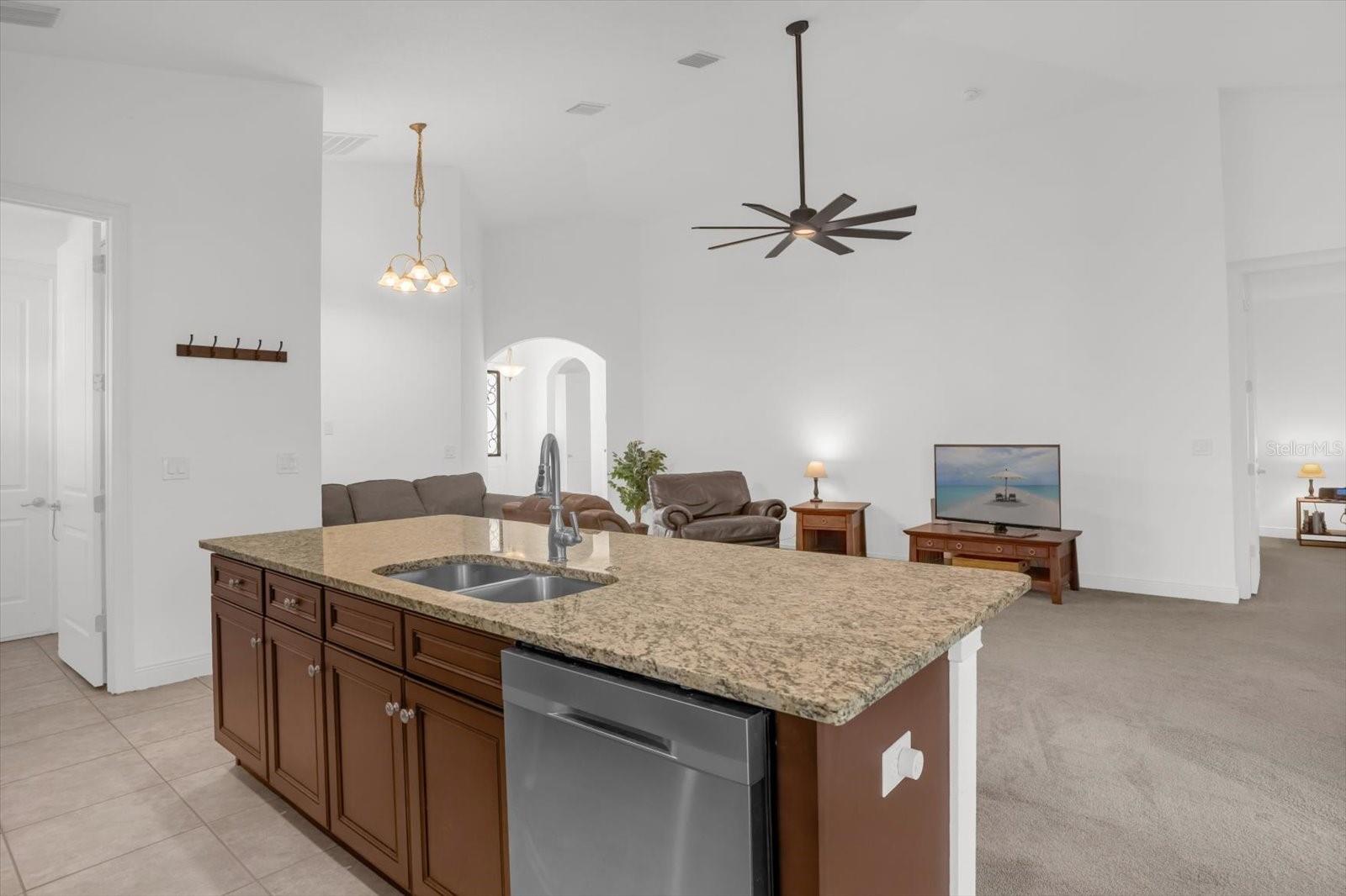 Image 11 of 28 For 699 Dixie Drive