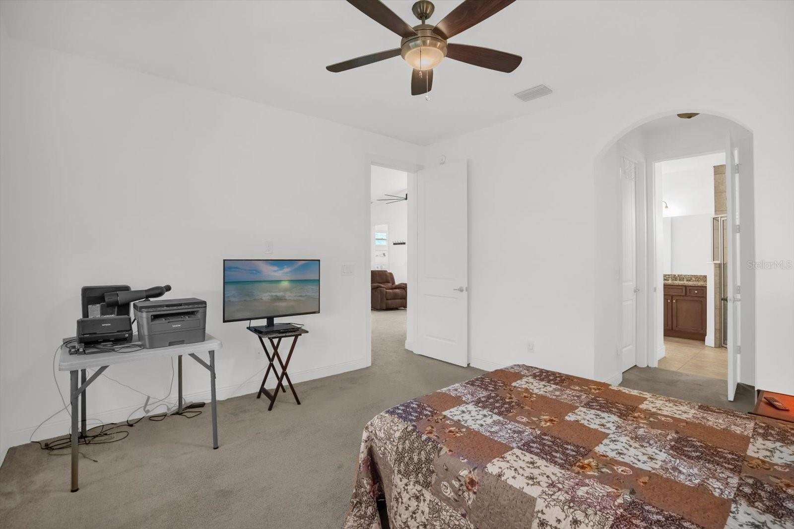 Image 14 of 28 For 699 Dixie Drive