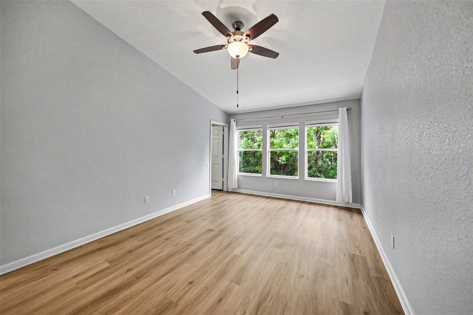 Image 12 of 24 For 5166 Hawkstone Drive