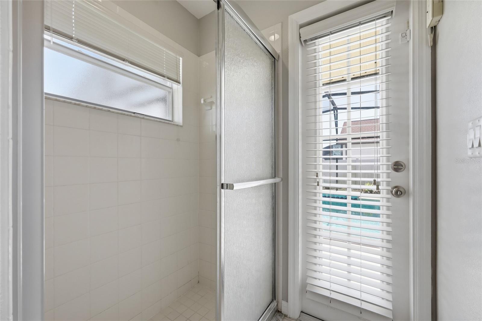 Image 24 of 51 For 3016 Samosa Hill Circle