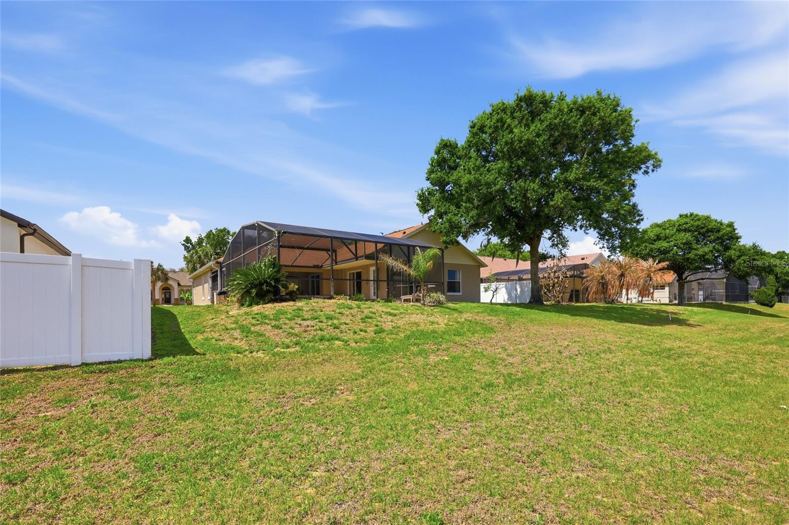 Image 43 of 51 For 3016 Samosa Hill Circle