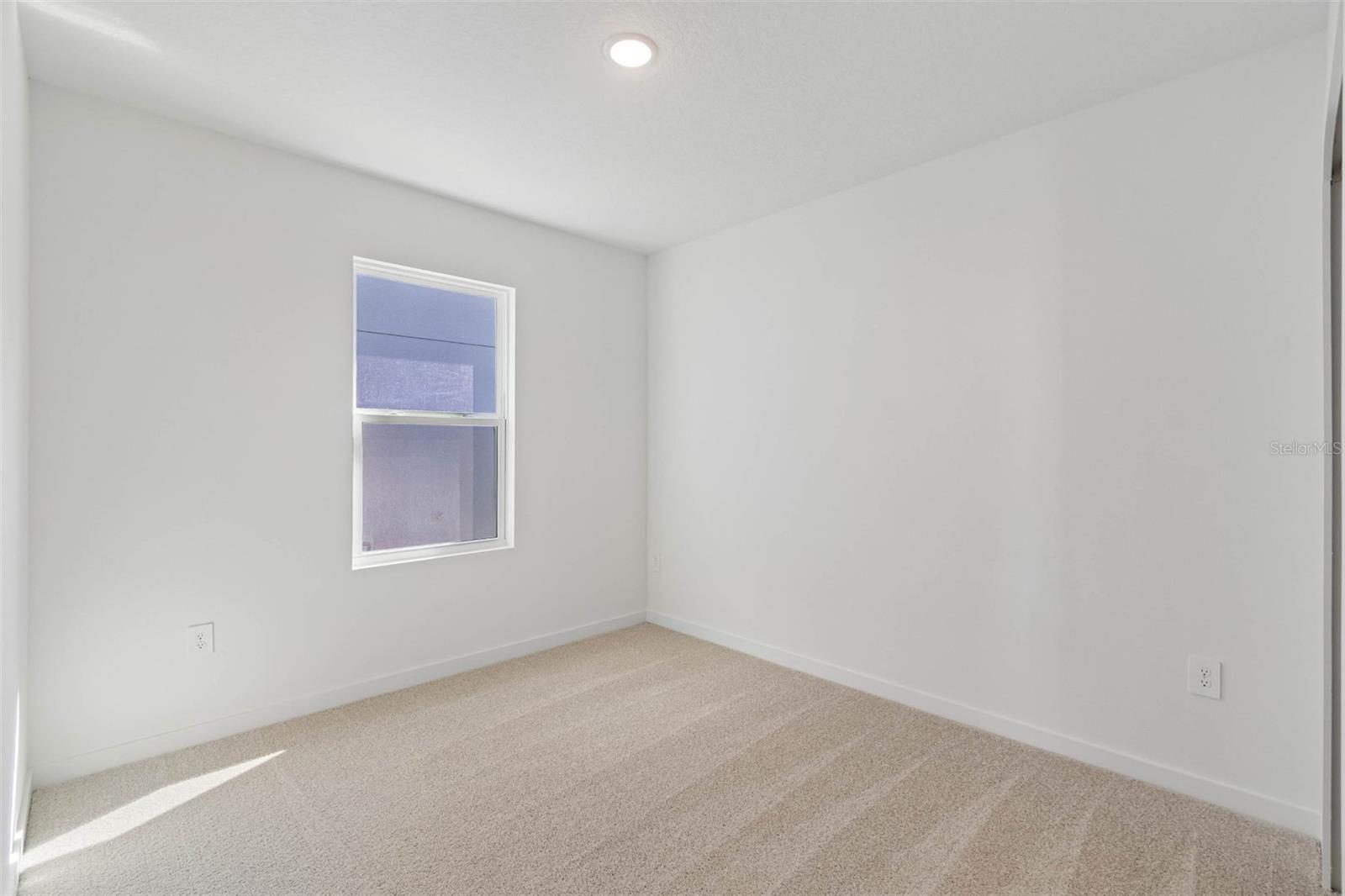 Image 10 of 30 For 3126 Rein Avenue 32