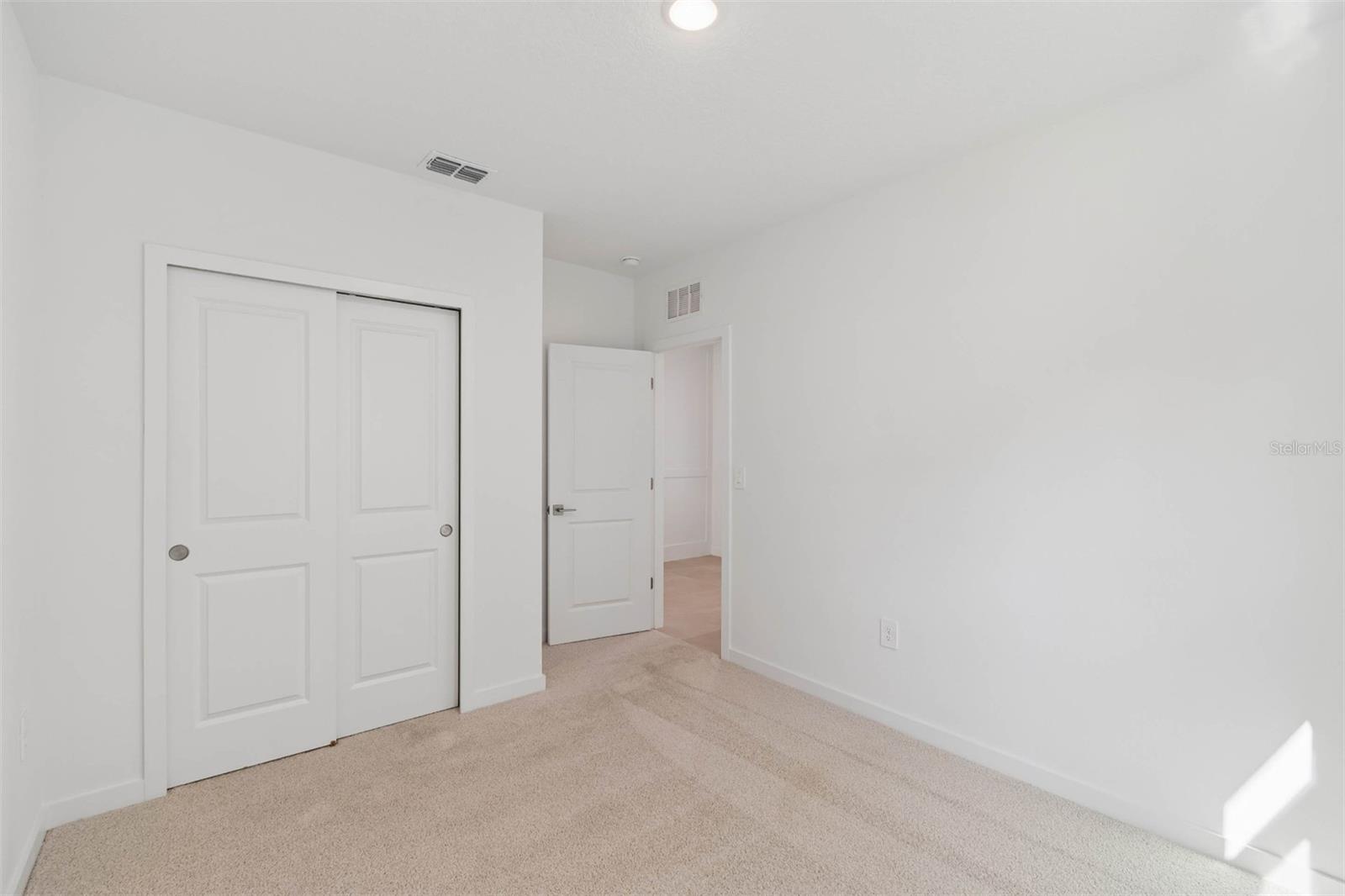 Image 11 of 30 For 3126 Rein Avenue 32