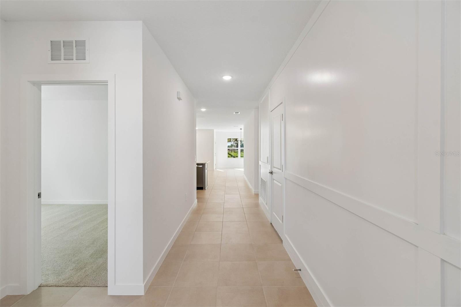 Image 13 of 30 For 3126 Rein Avenue 32