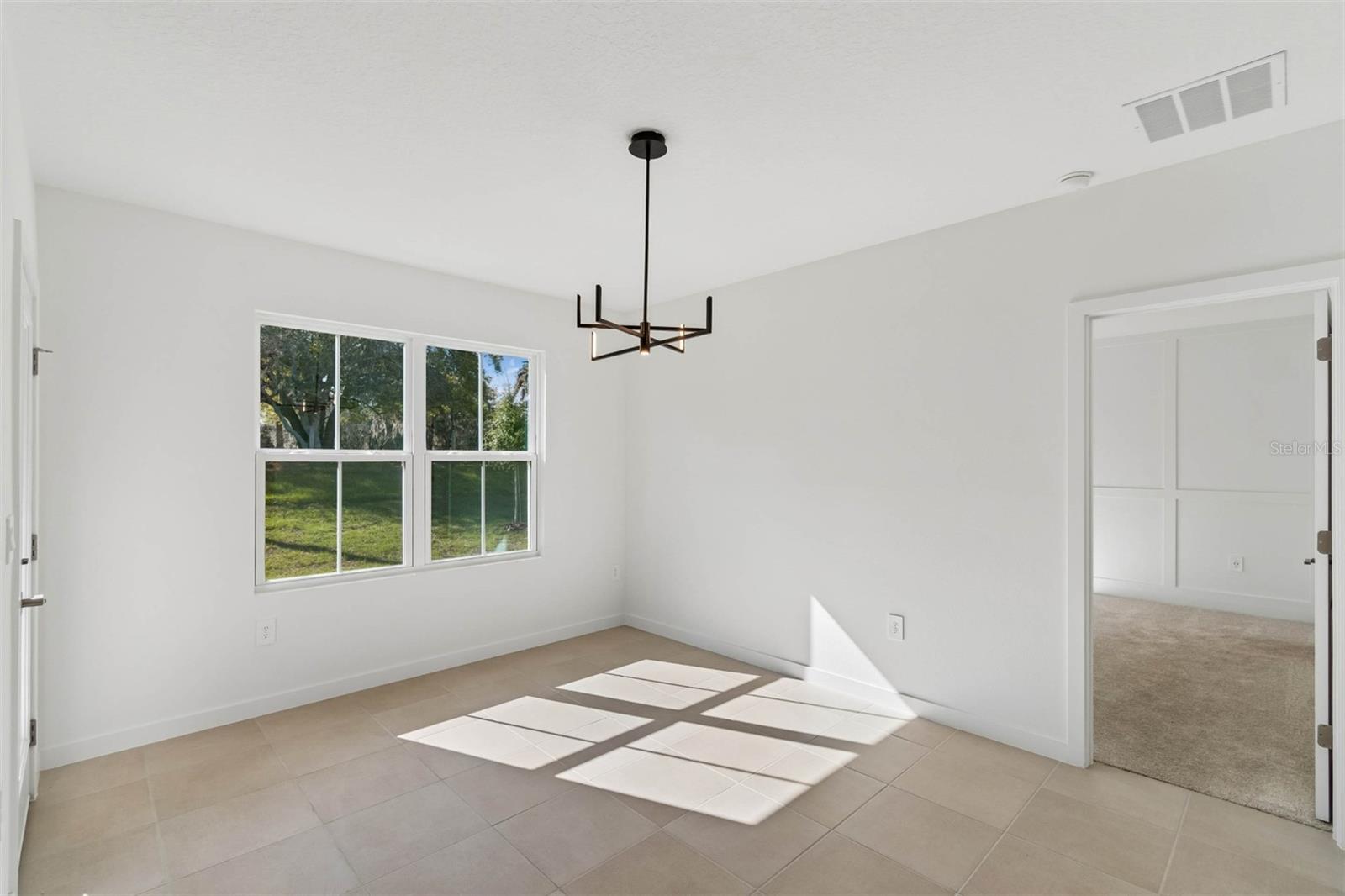 Image 5 of 30 For 3126 Rein Avenue 32