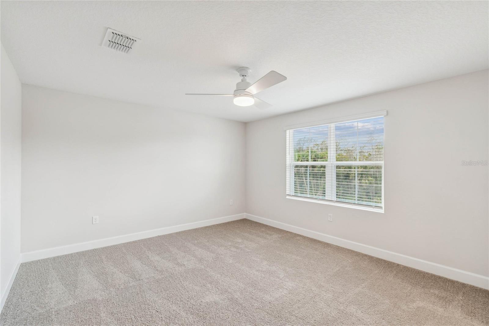 Image 27 of 30 For 3390 Withers Way 65