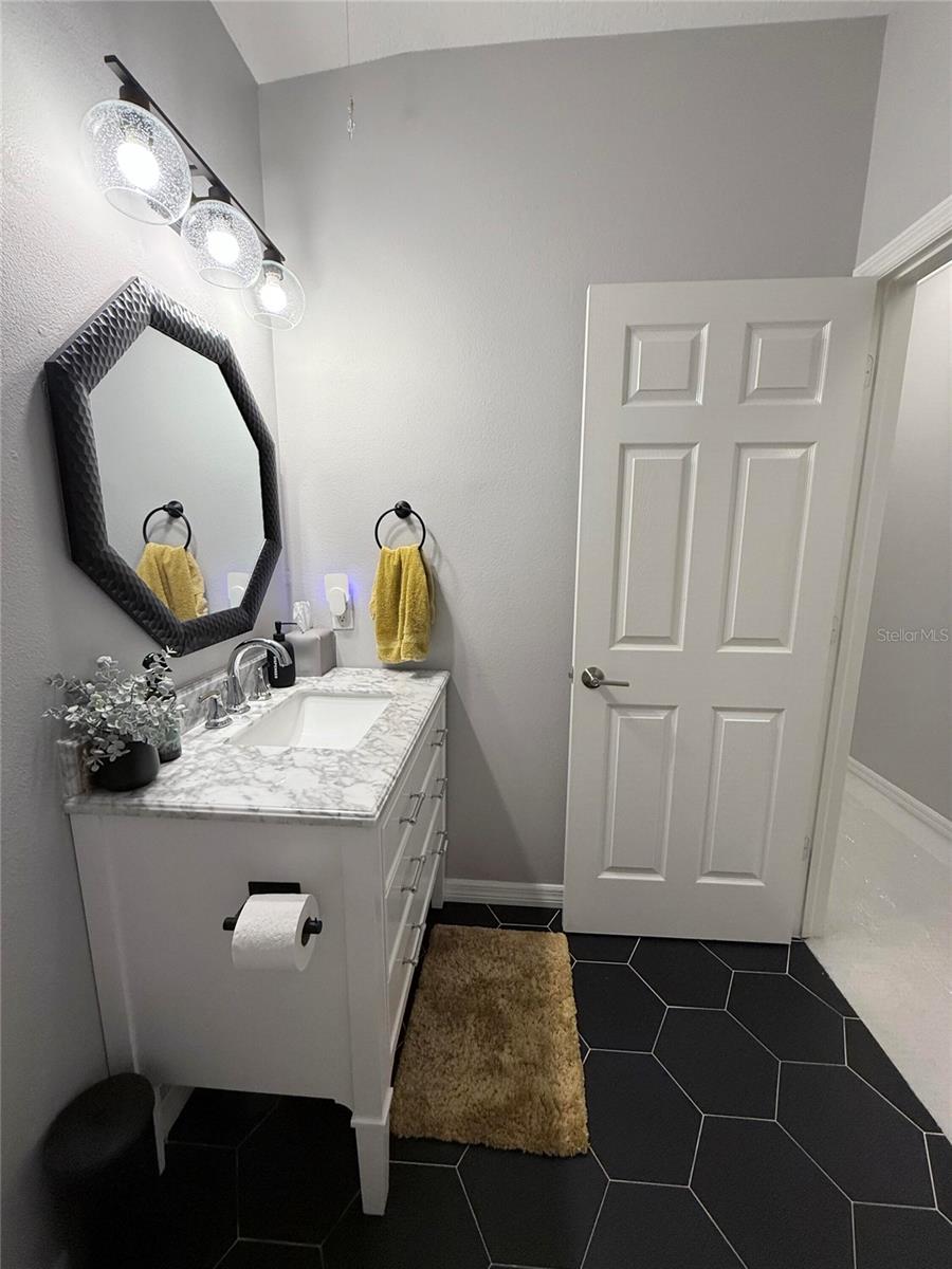 Image 29 of 55 For 6517 Spring Oak Court