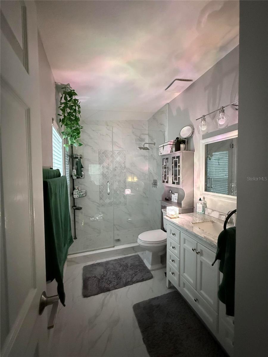 Image 35 of 55 For 6517 Spring Oak Court