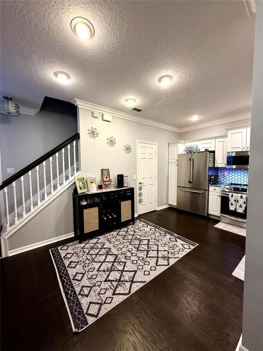 Image 7 of 55 For 6517 Spring Oak Court