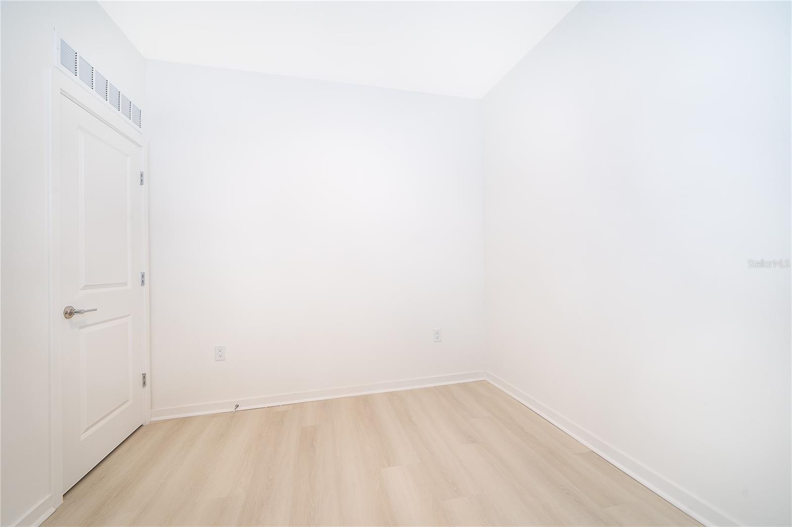 Image 13 of 22 For 5579 Millenia Park Boulevard 219