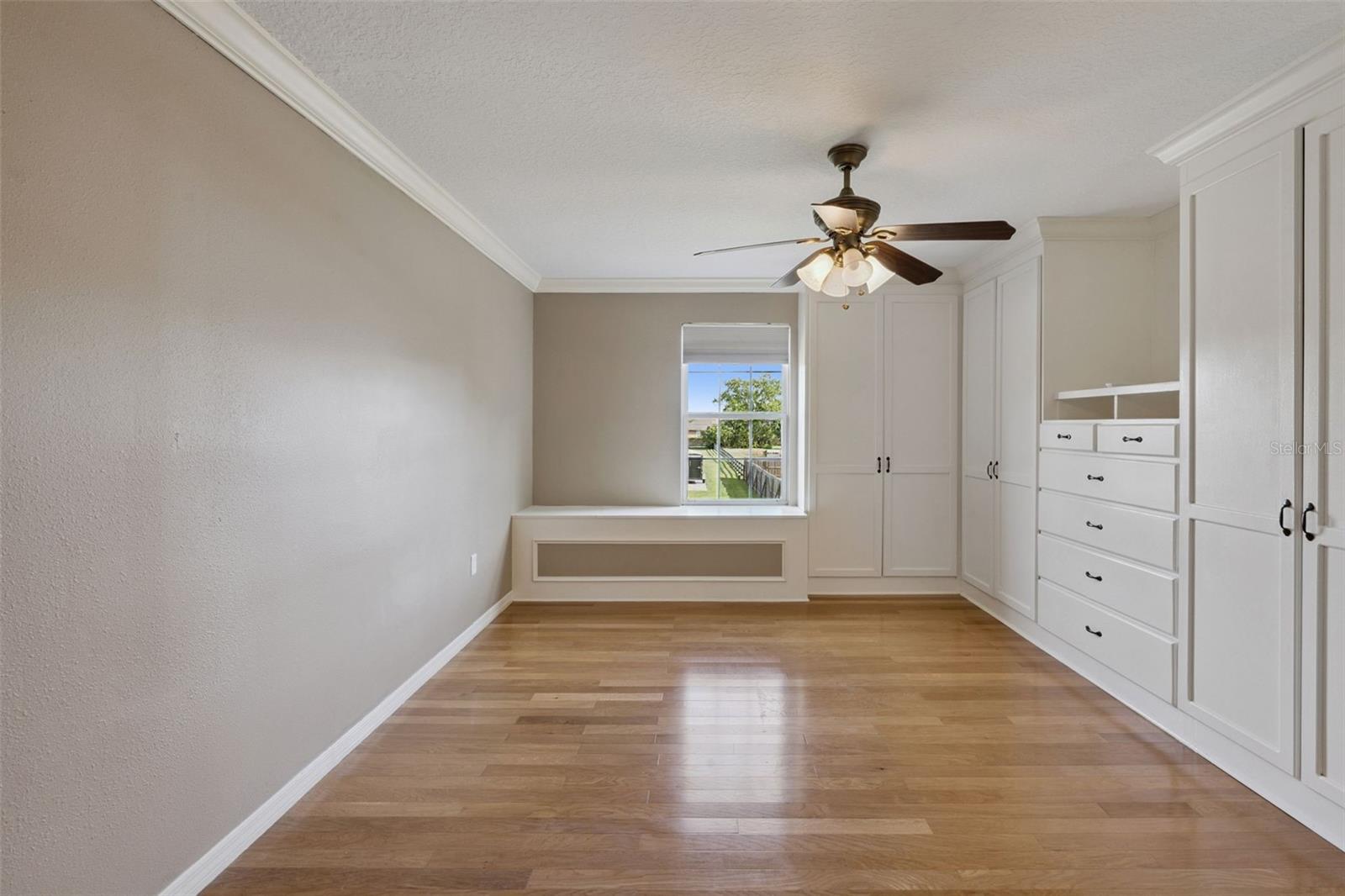 Listing photo id 16 for 1714 Cheryl Lane