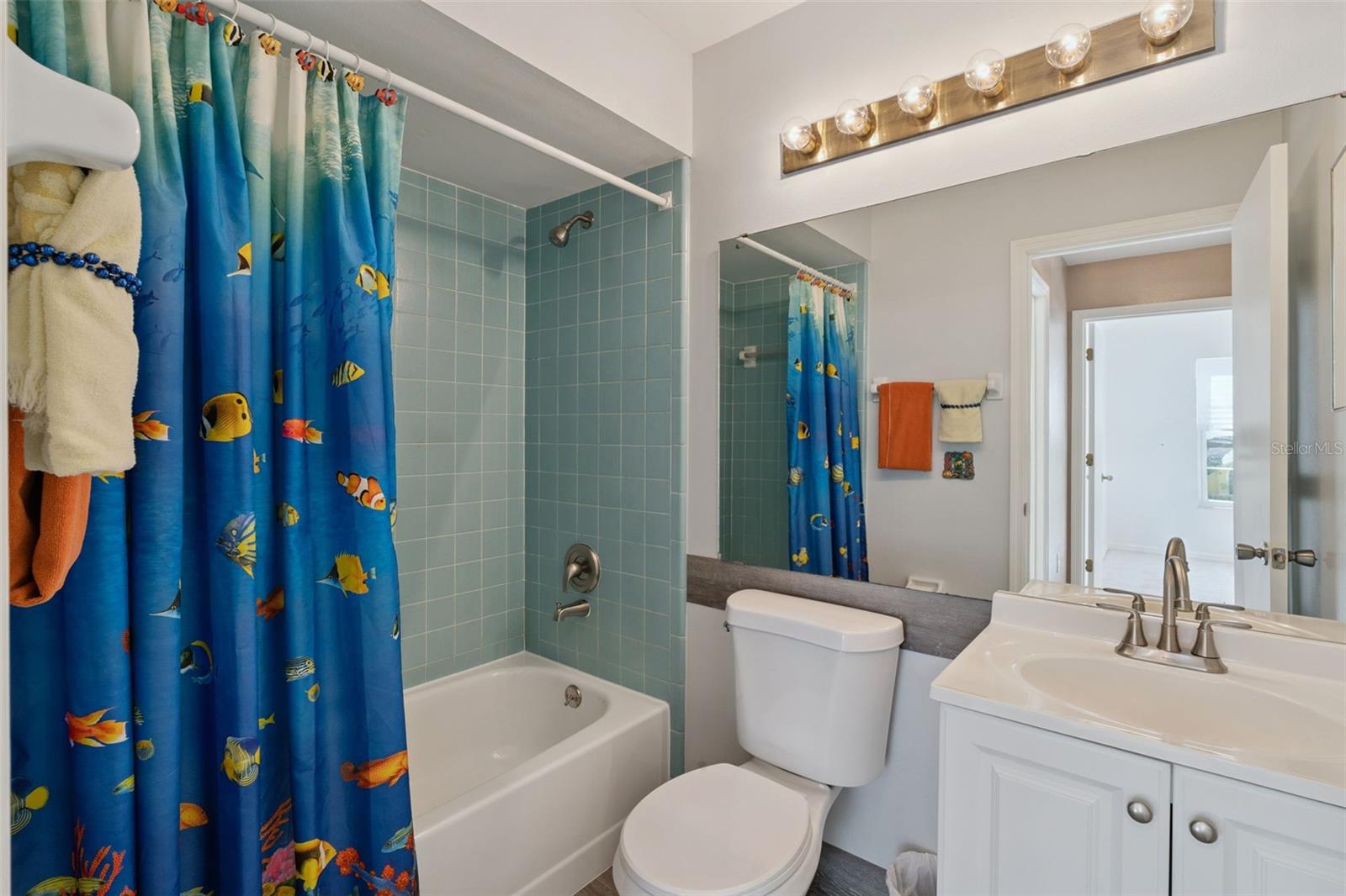 Listing photo id 23 for 1714 Cheryl Lane