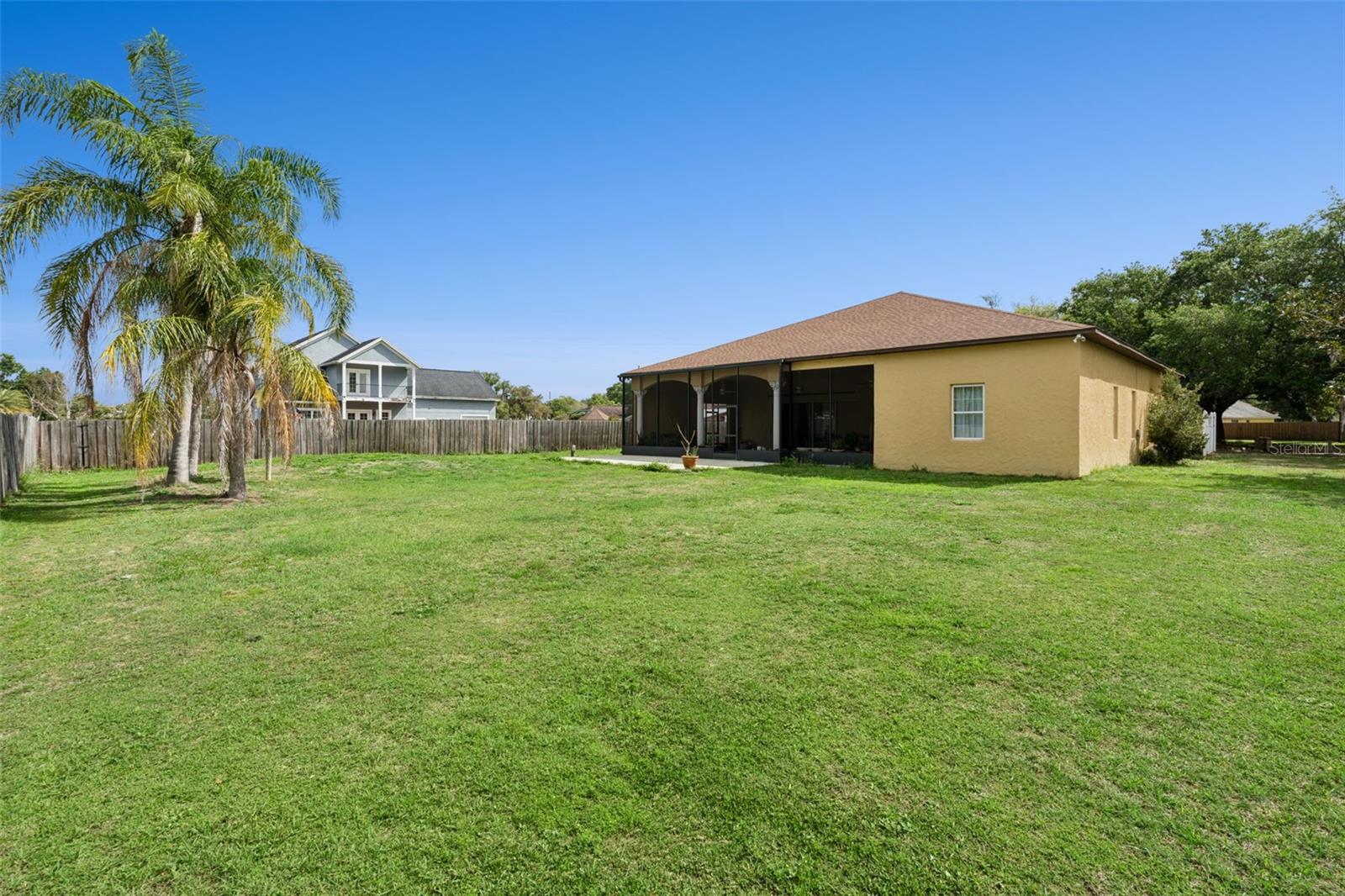 Listing photo id 28 for 1714 Cheryl Lane