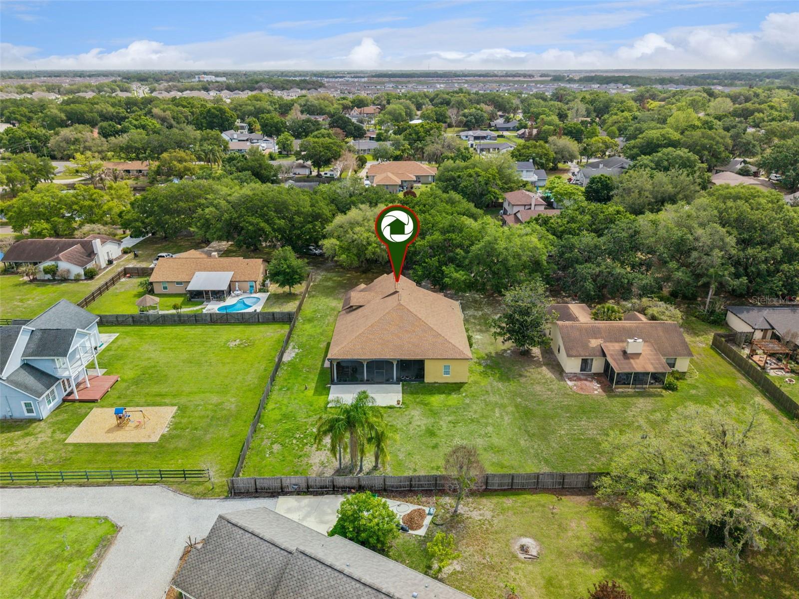 Listing photo id 31 for 1714 Cheryl Lane