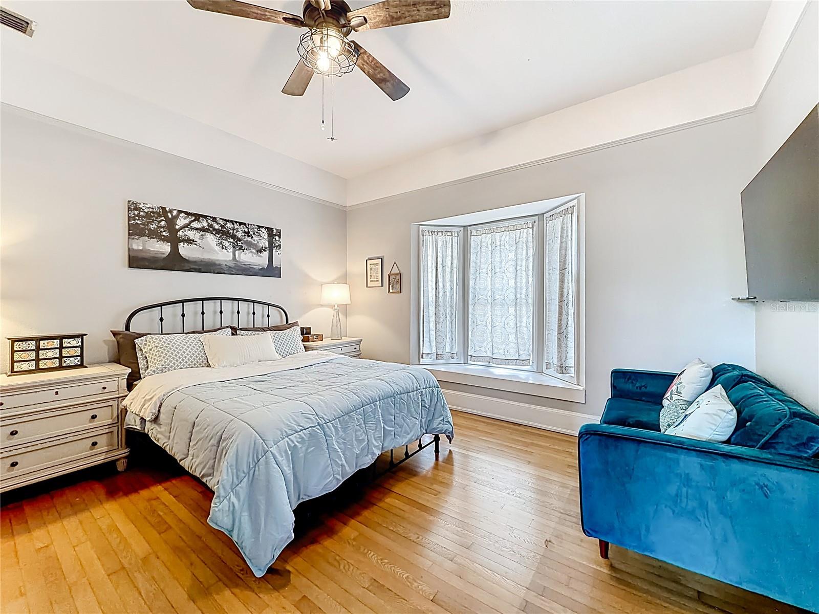 Image 24 of 63 For 311 Central Avenue