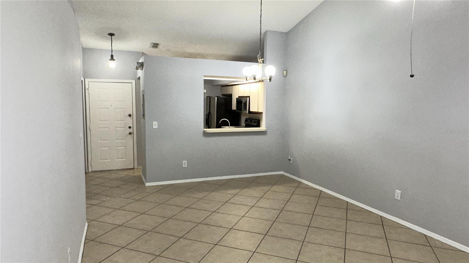 Image 6 of 12 For 1108 Lucaya Circle