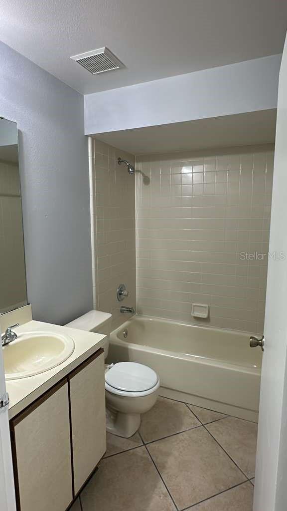 Image 8 of 12 For 1108 Lucaya Circle