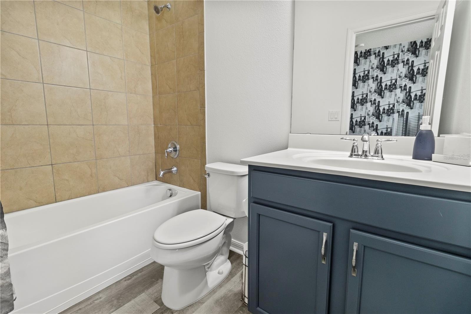 Image 24 of 43 For 2525 Amati Drive