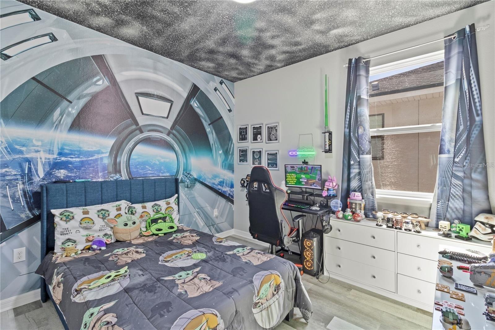 Image 25 of 43 For 2525 Amati Drive