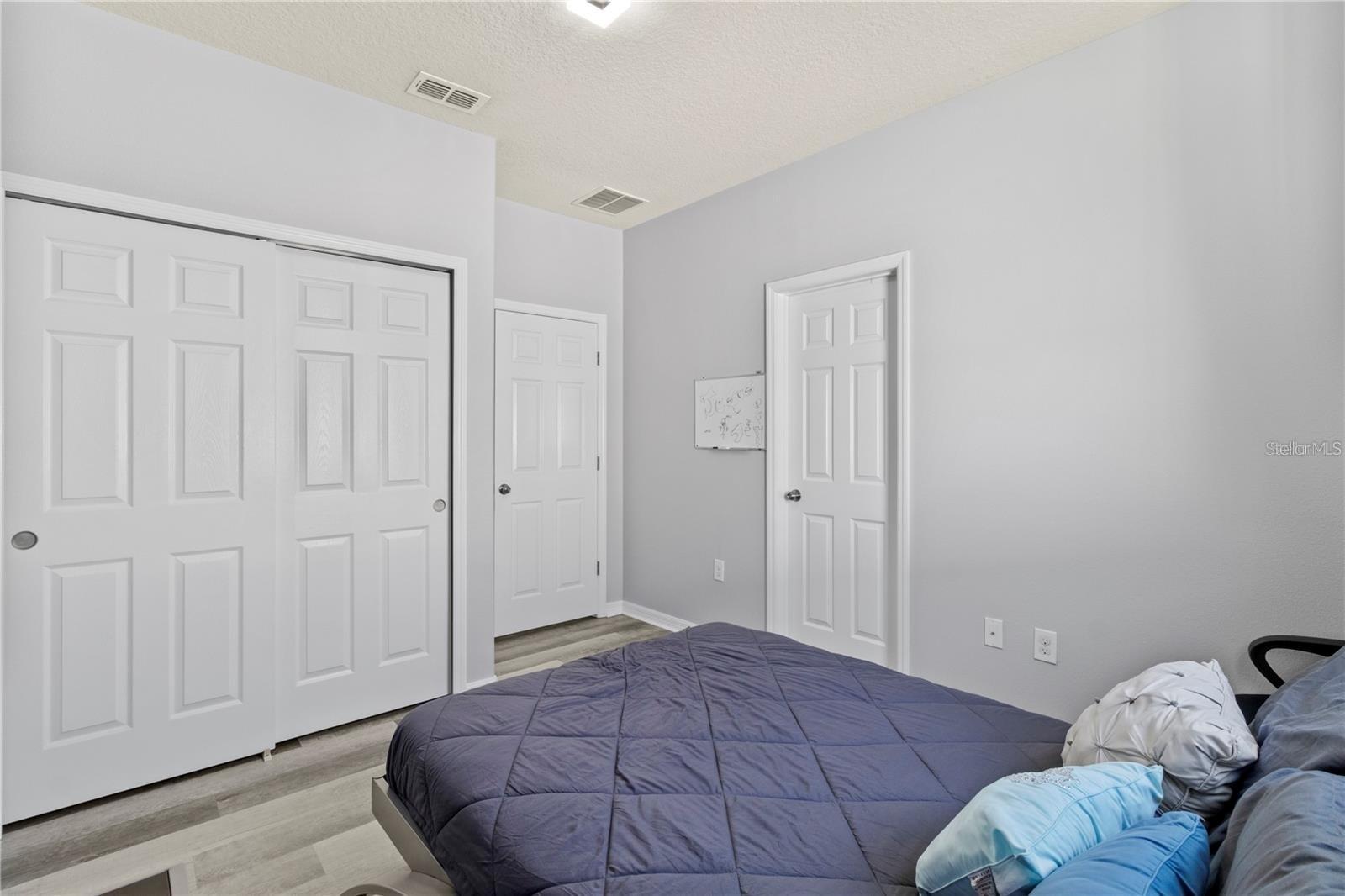 Image 28 of 43 For 2525 Amati Drive