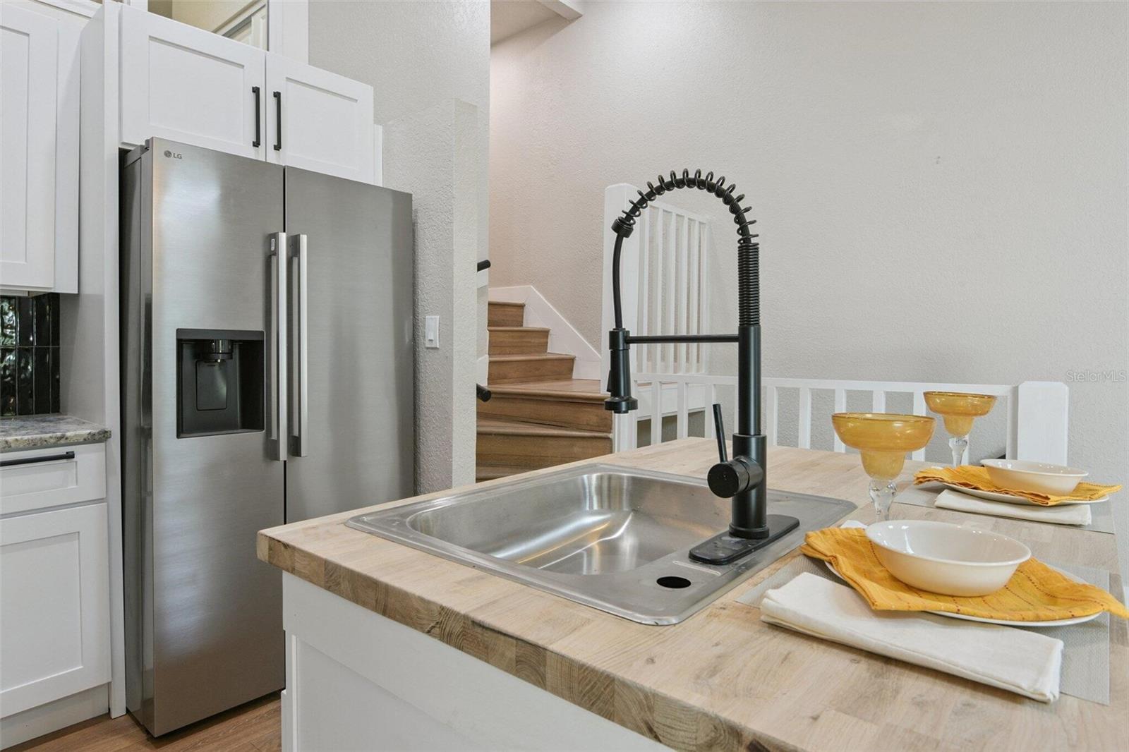 Image 6 of 24 For 6436 92nd Place N 1005