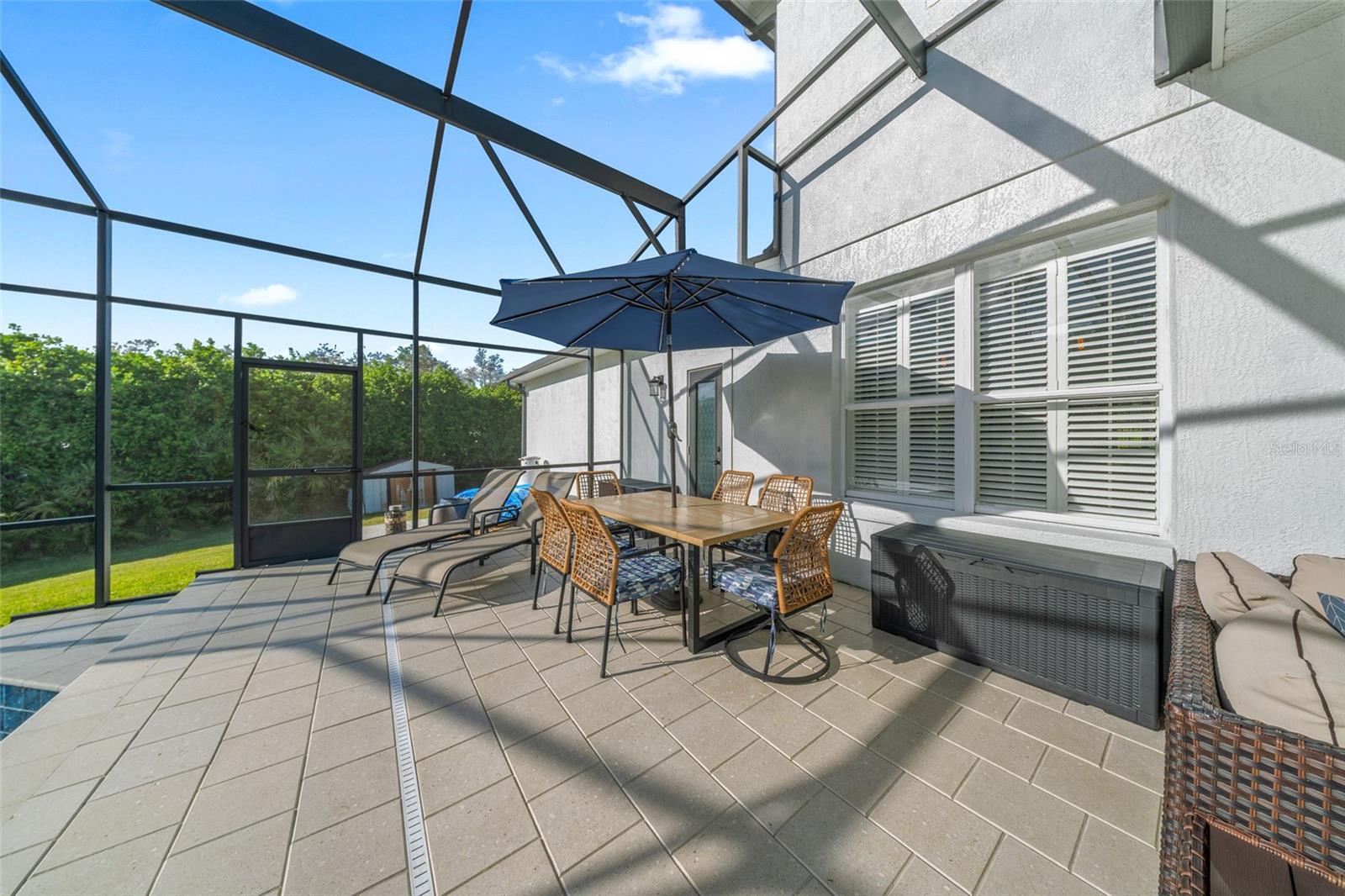 Image 14 of 34 For 440 Lake Lenelle Drive