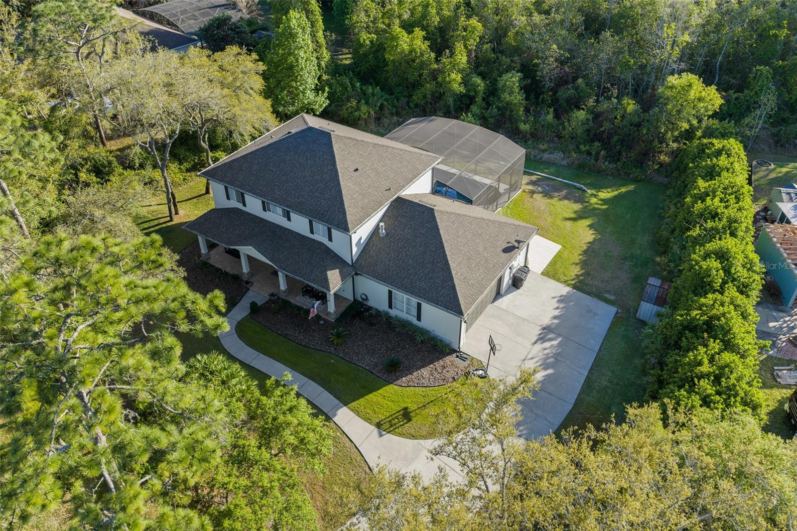 Image 2 of 34 For 440 Lake Lenelle Drive