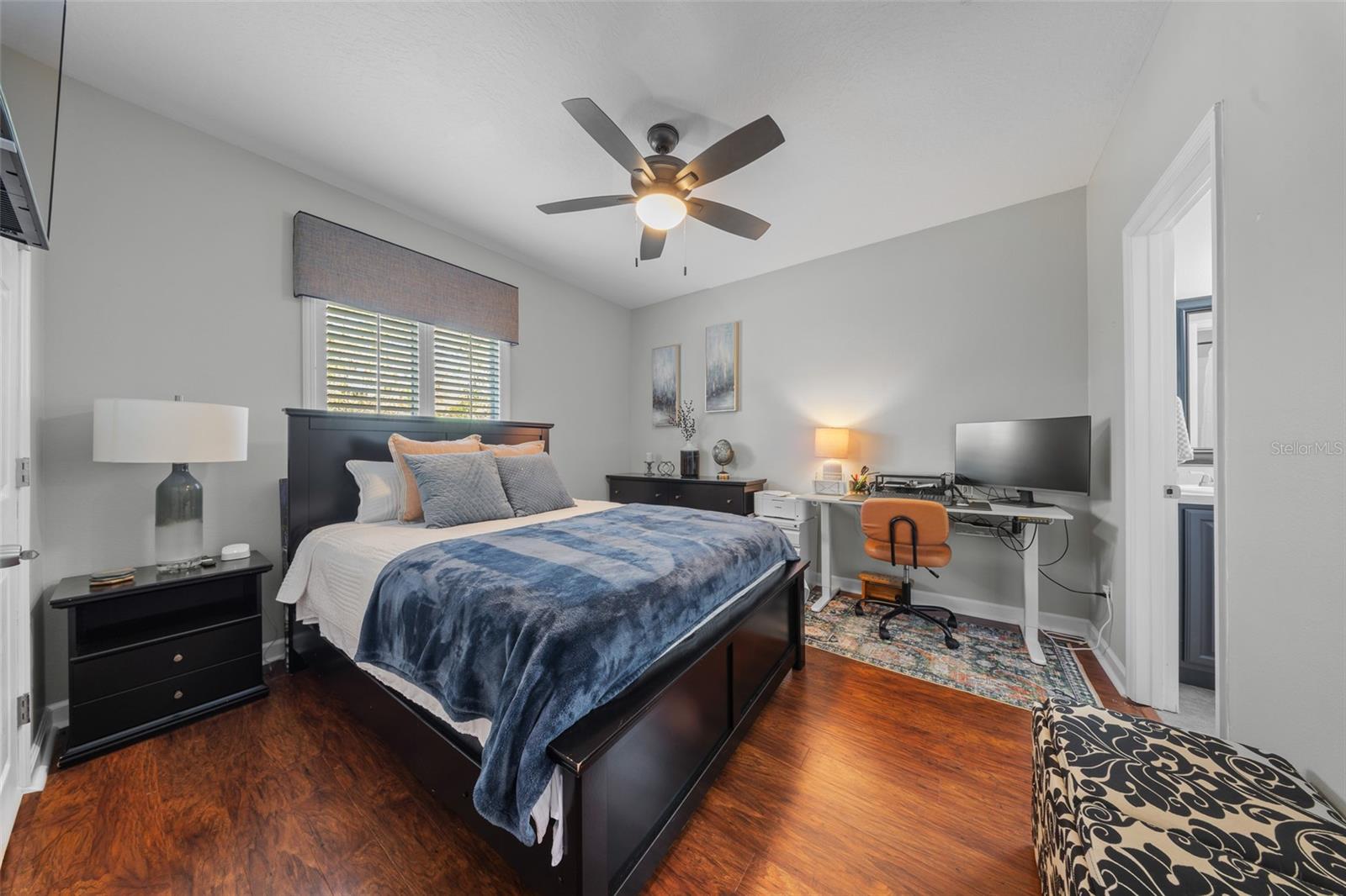 Image 26 of 34 For 440 Lake Lenelle Drive