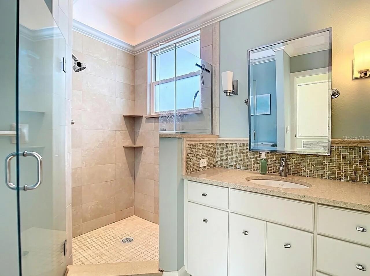 Image 52 of 56 For 8400 Manasota Key Road