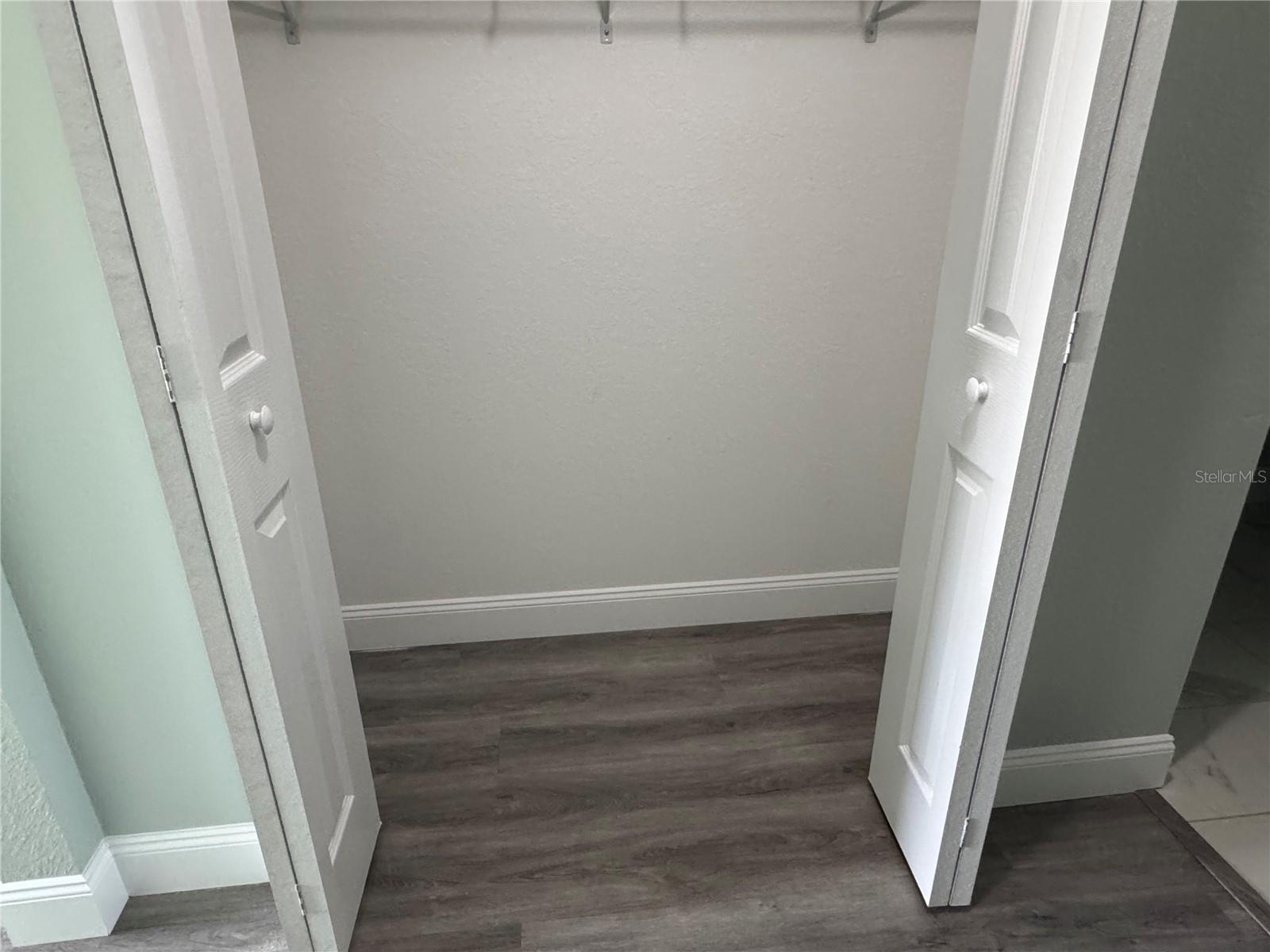 Image 16 of 37 For 13373 111th Lane