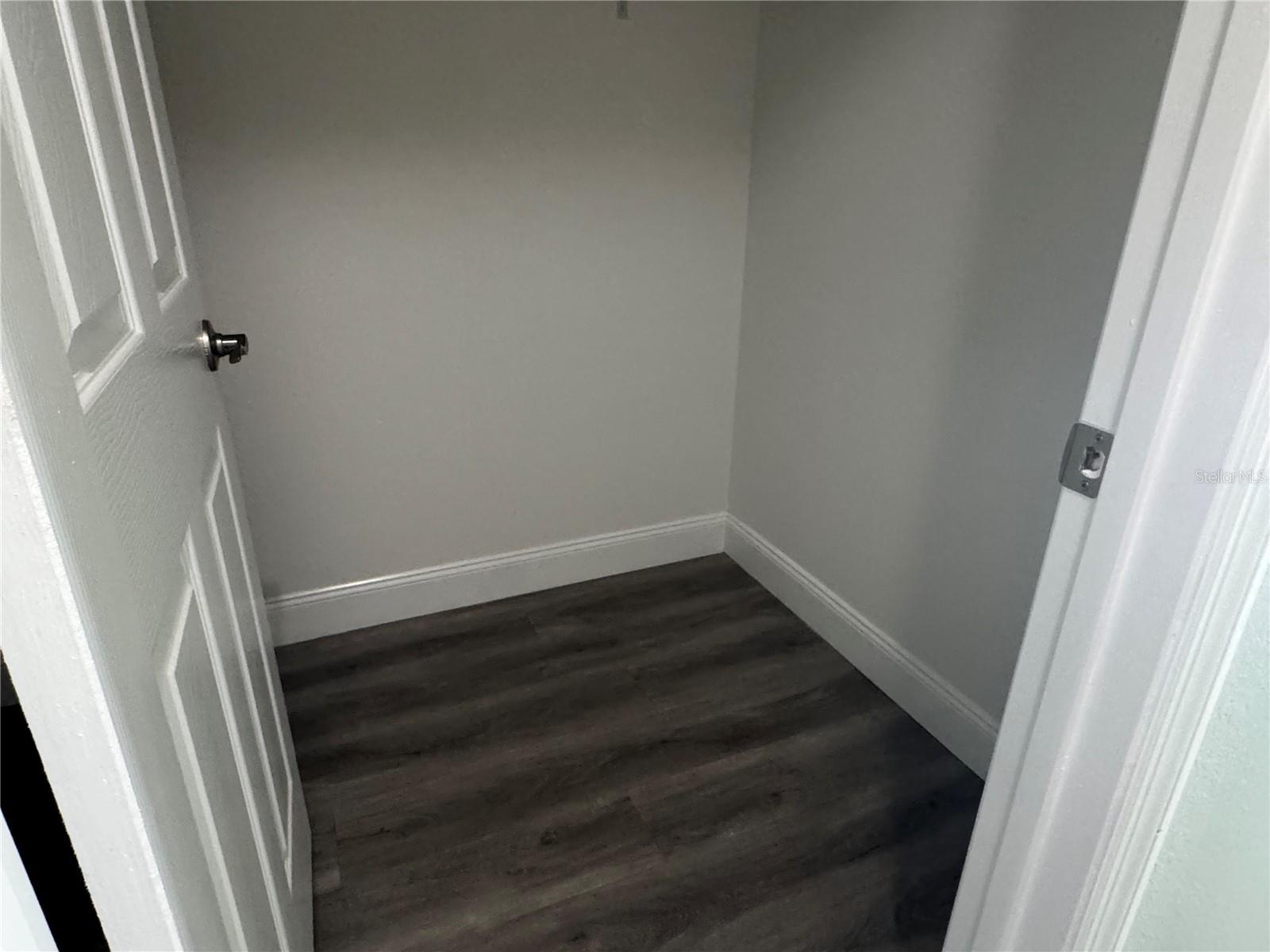 Image 18 of 37 For 13373 111th Lane