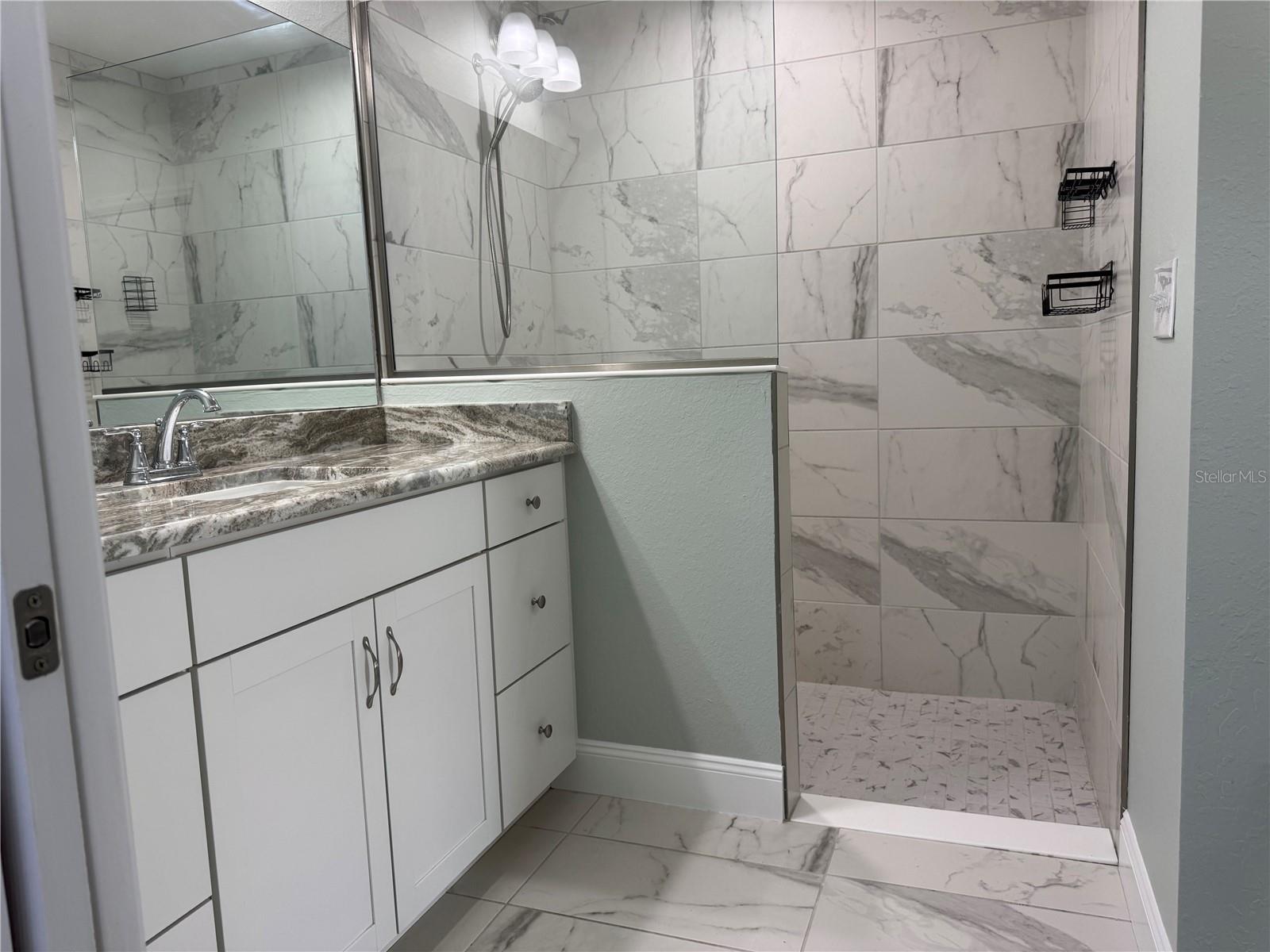 Image 27 of 37 For 13373 111th Lane