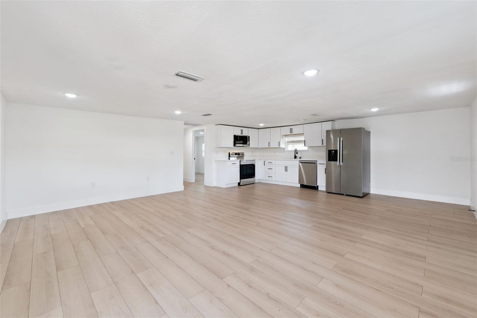 Image 10 of 51 For 232 Noxon Street