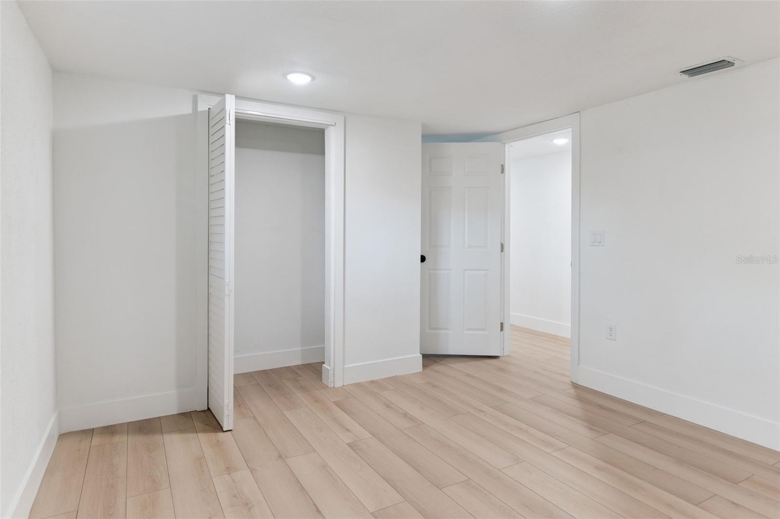 Image 25 of 51 For 232 Noxon Street