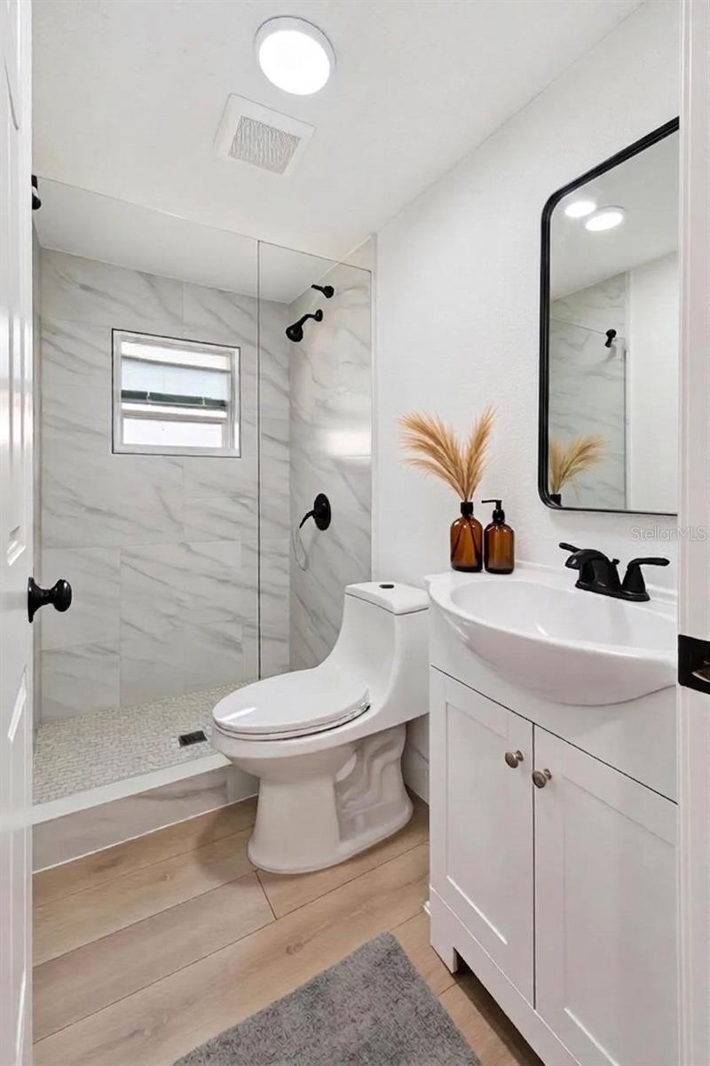 Image 26 of 51 For 232 Noxon Street