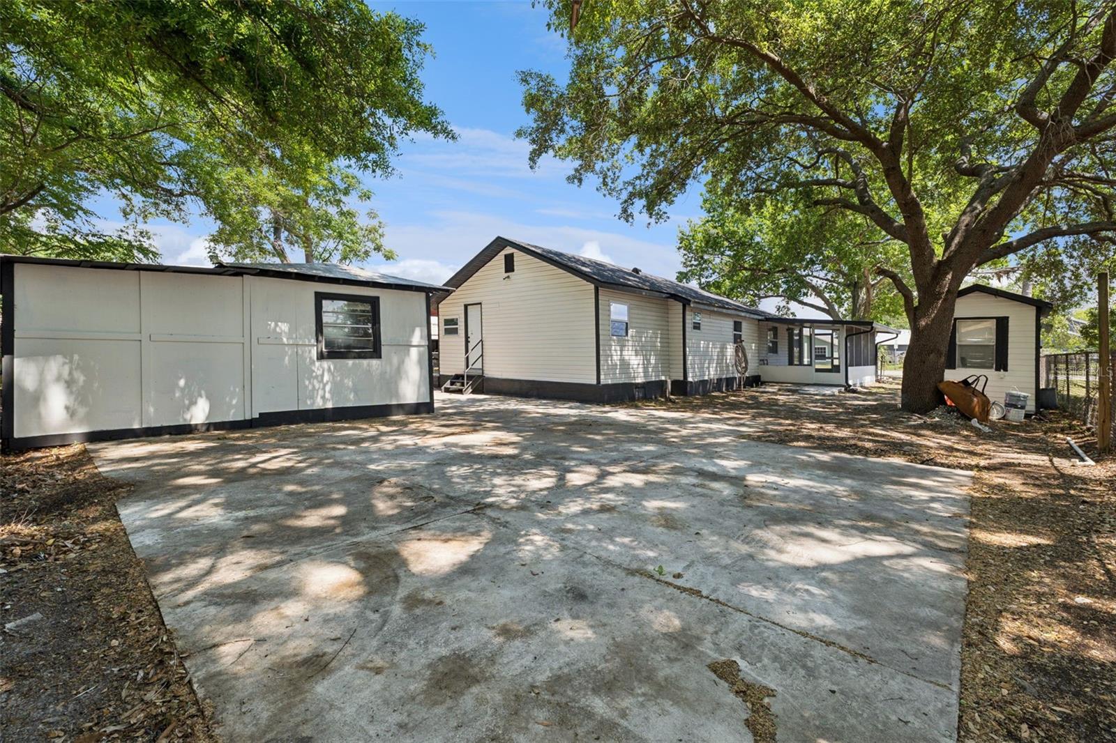 Image 31 of 51 For 232 Noxon Street