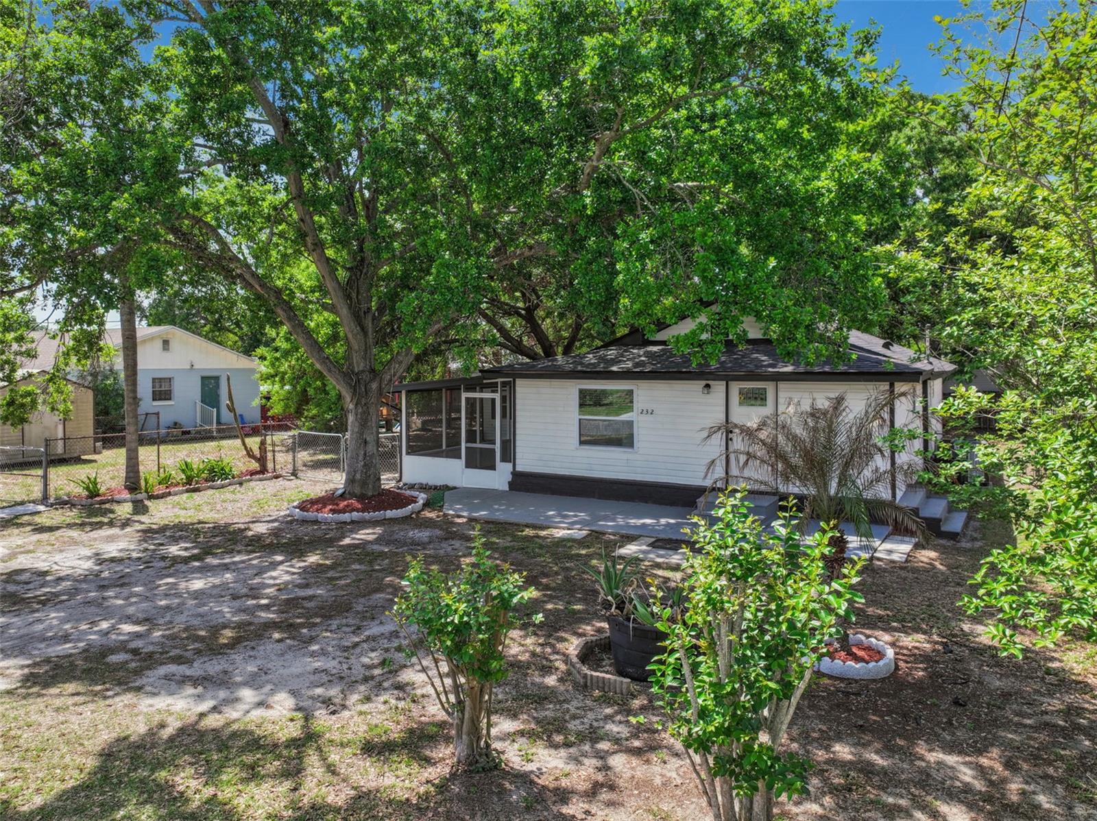 Image 5 of 51 For 232 Noxon Street