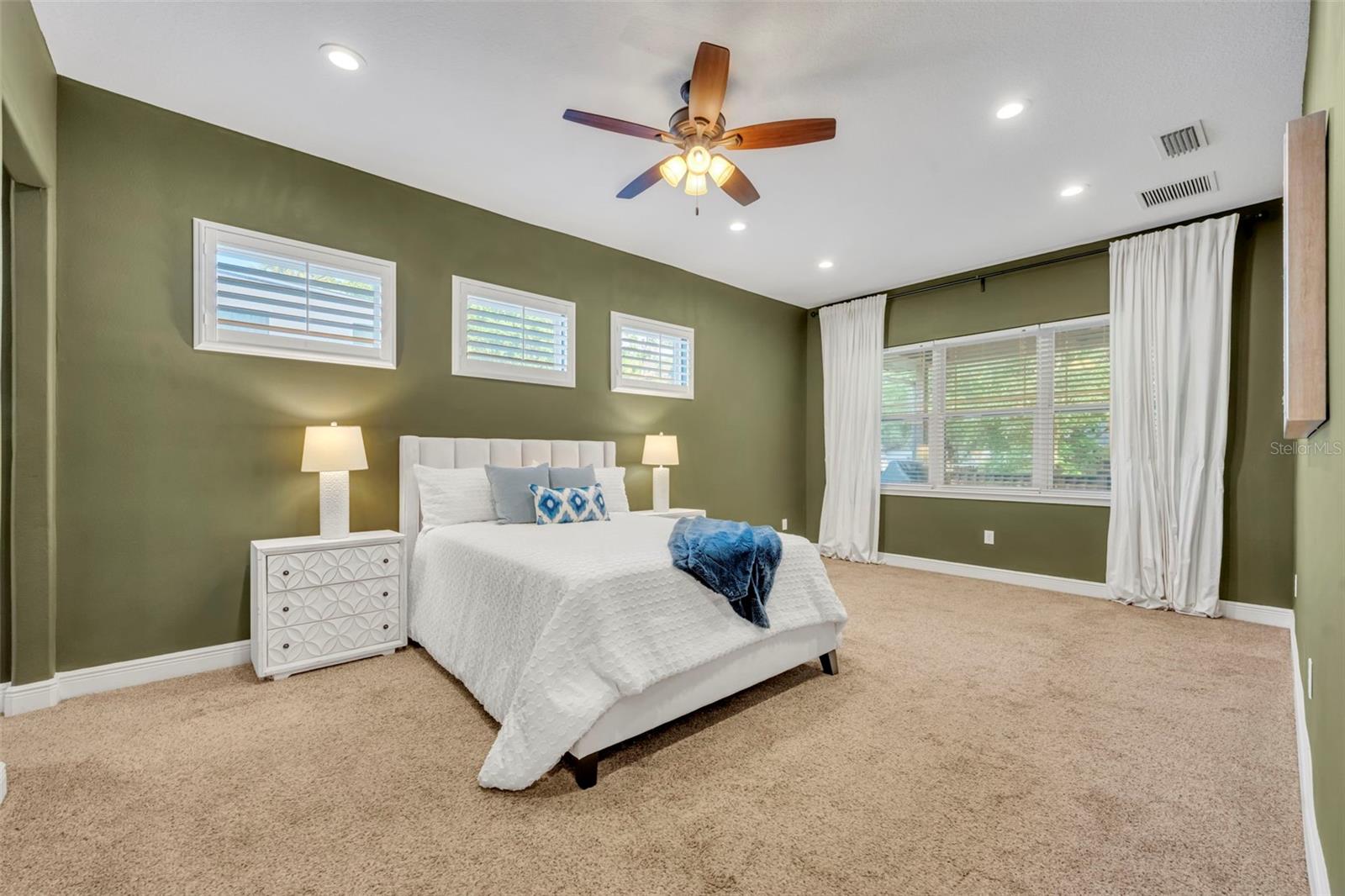 Image 12 of 34 For 613 Bonita Road