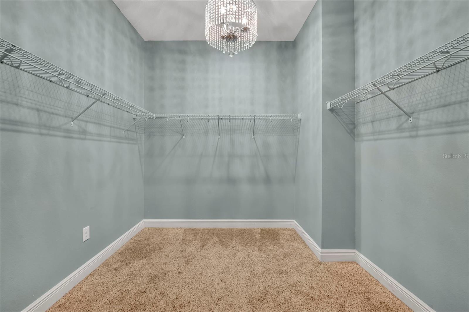 Image 14 of 34 For 613 Bonita Road