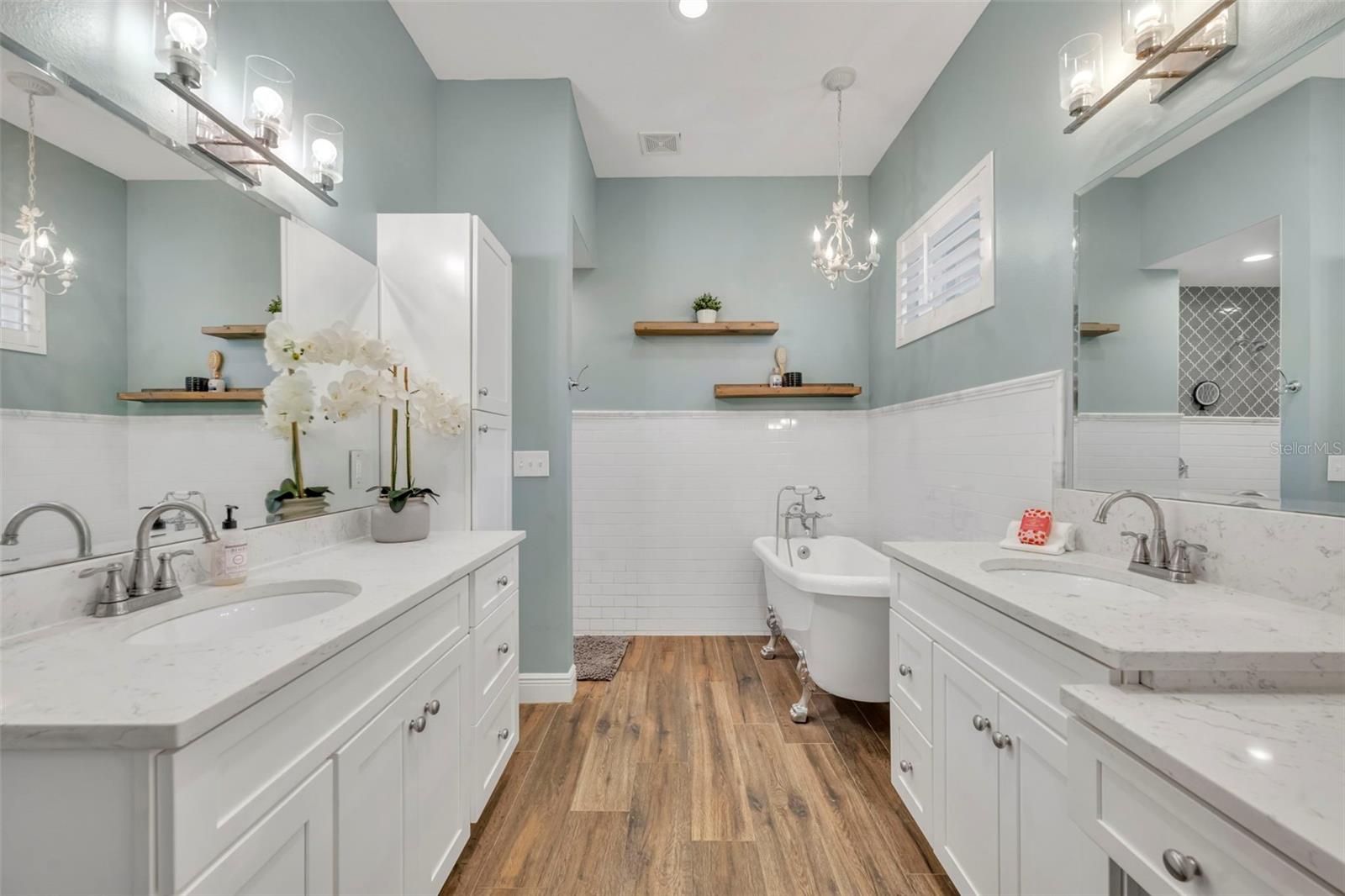 Image 15 of 34 For 613 Bonita Road