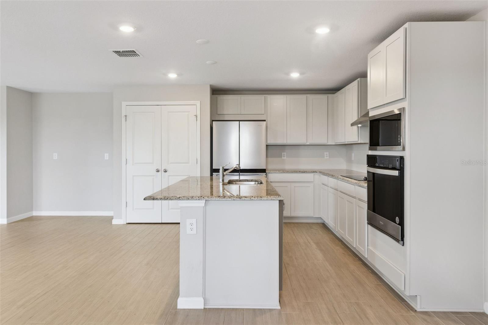 Image 14 of 89 For 5580 Maddie Drive