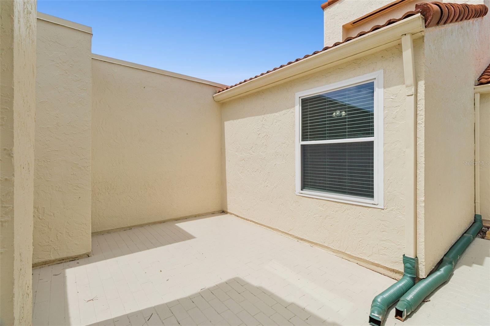 Image 17 of 24 For 750 Pine Island Drive