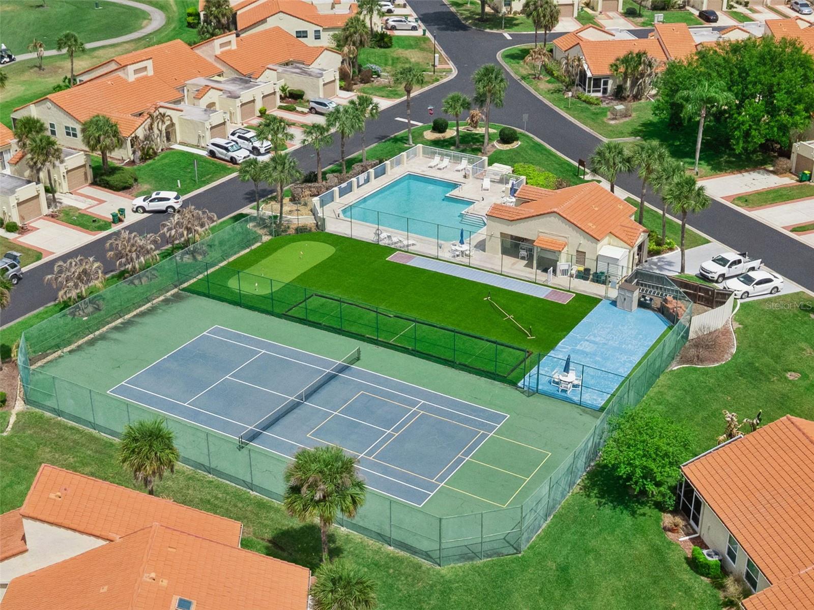 Image 21 of 24 For 750 Pine Island Drive