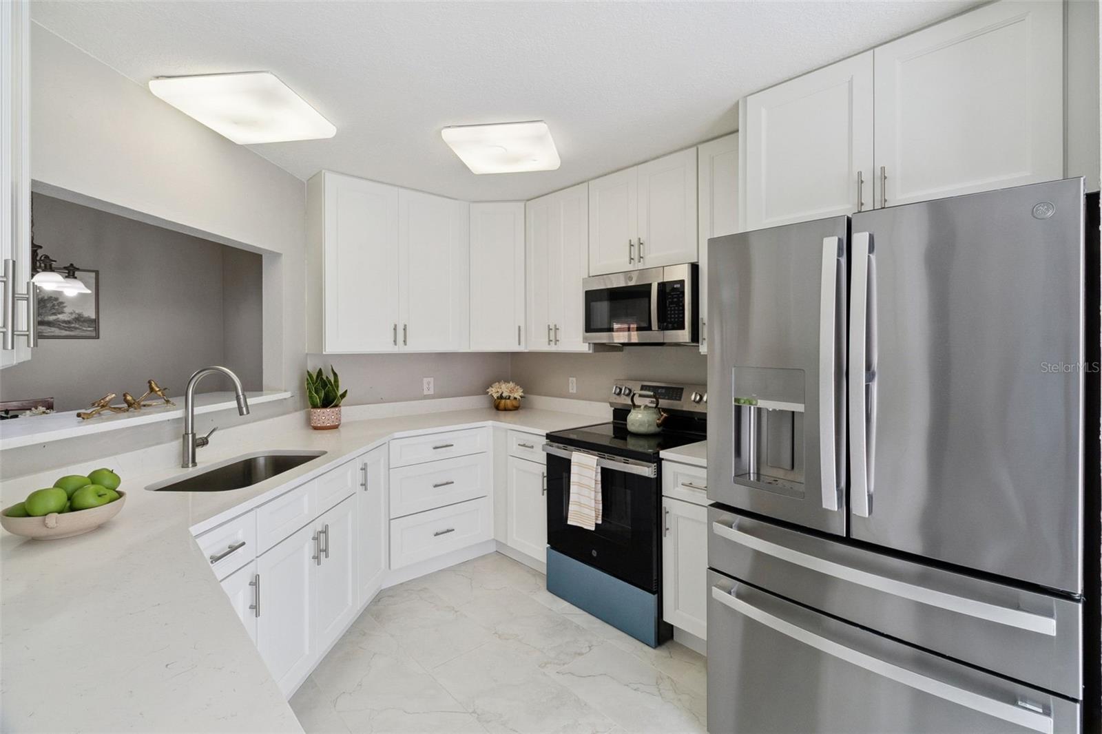 Image 4 of 24 For 750 Pine Island Drive