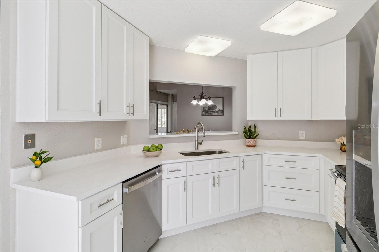 Image 5 of 24 For 750 Pine Island Drive