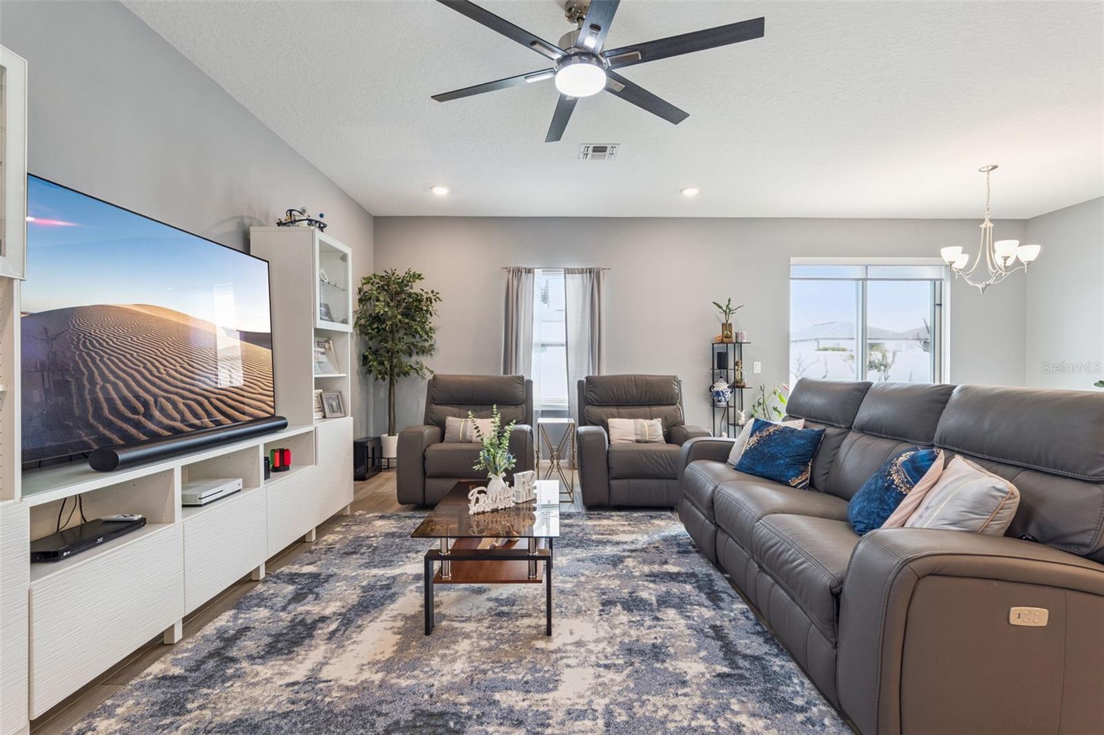 Image 2 of 47 For 1167 Pearl Tree Road