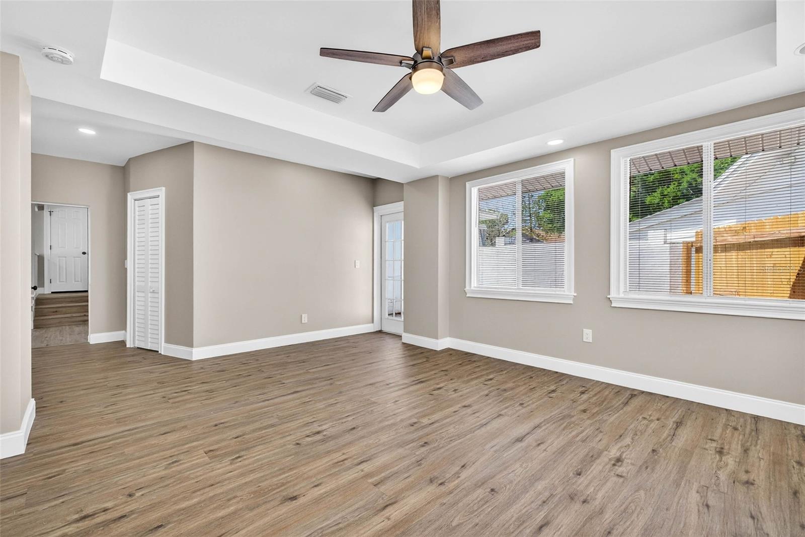 Image 33 of 67 For 3620 Tampa Circle