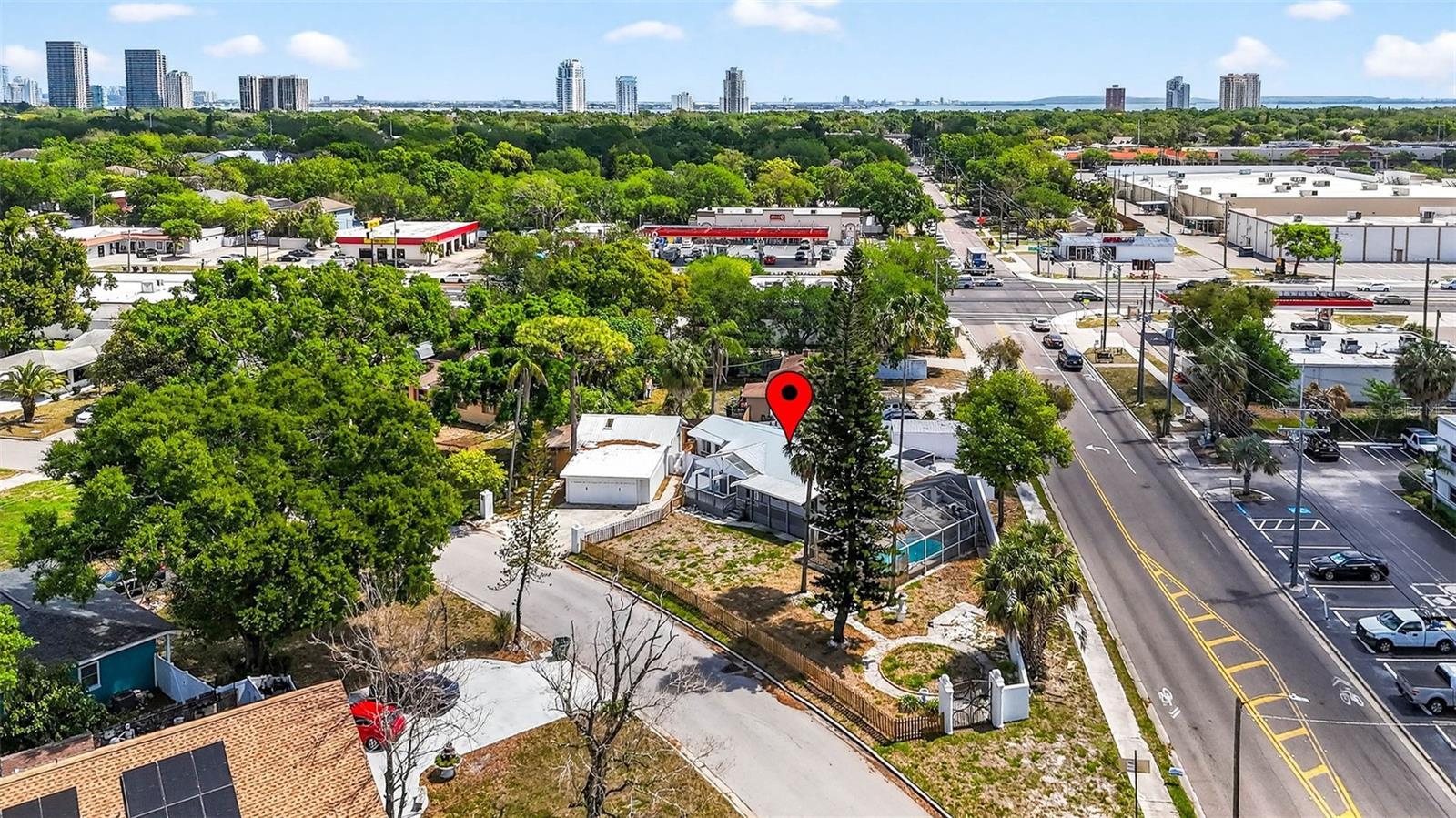 Image 61 of 67 For 3620 Tampa Circle