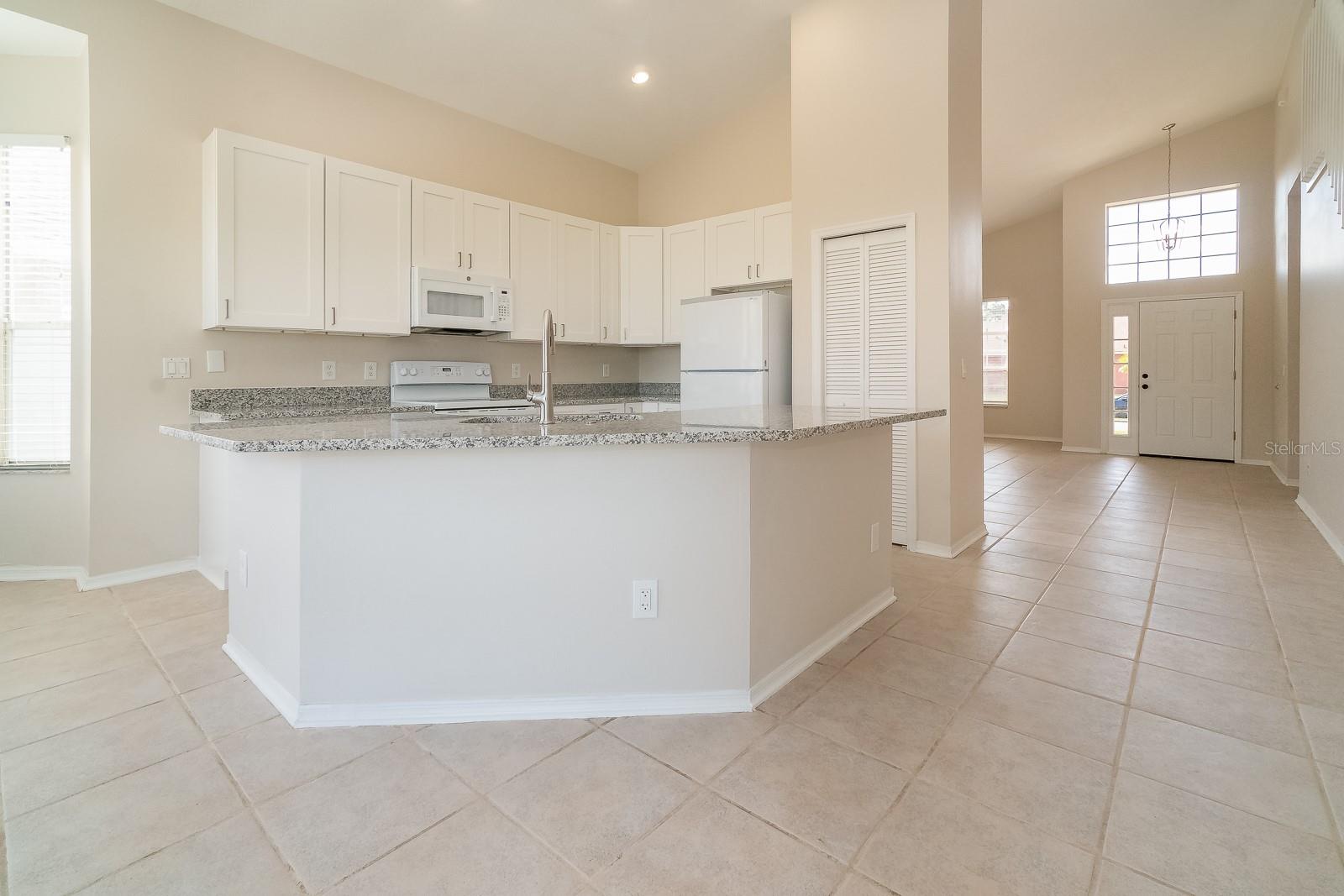 Image 6 of 19 For 535 Tree Shore Drive